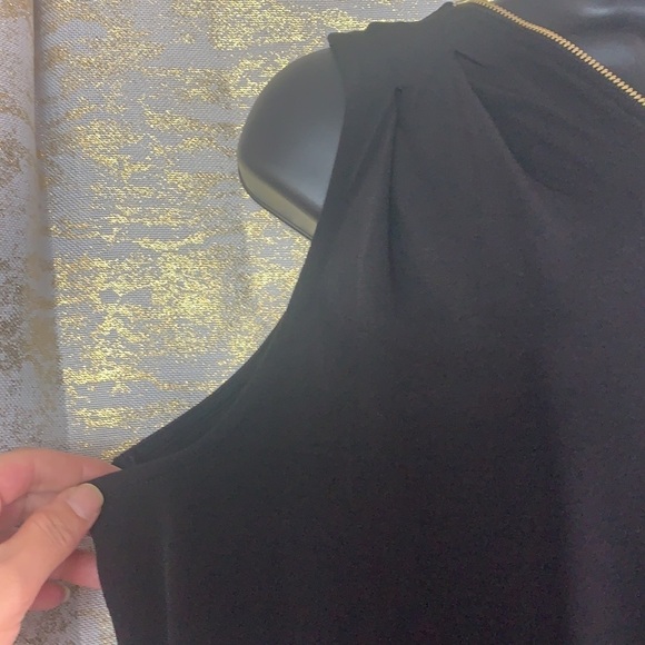 Ellen Tracy Women's Sleeveless Zip Neck Shell Top Size M - Picture 6 of 12